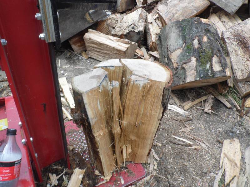 STBU Bois, votre fournisseur de bois de chauffage avec livraison à domicile en Normandie